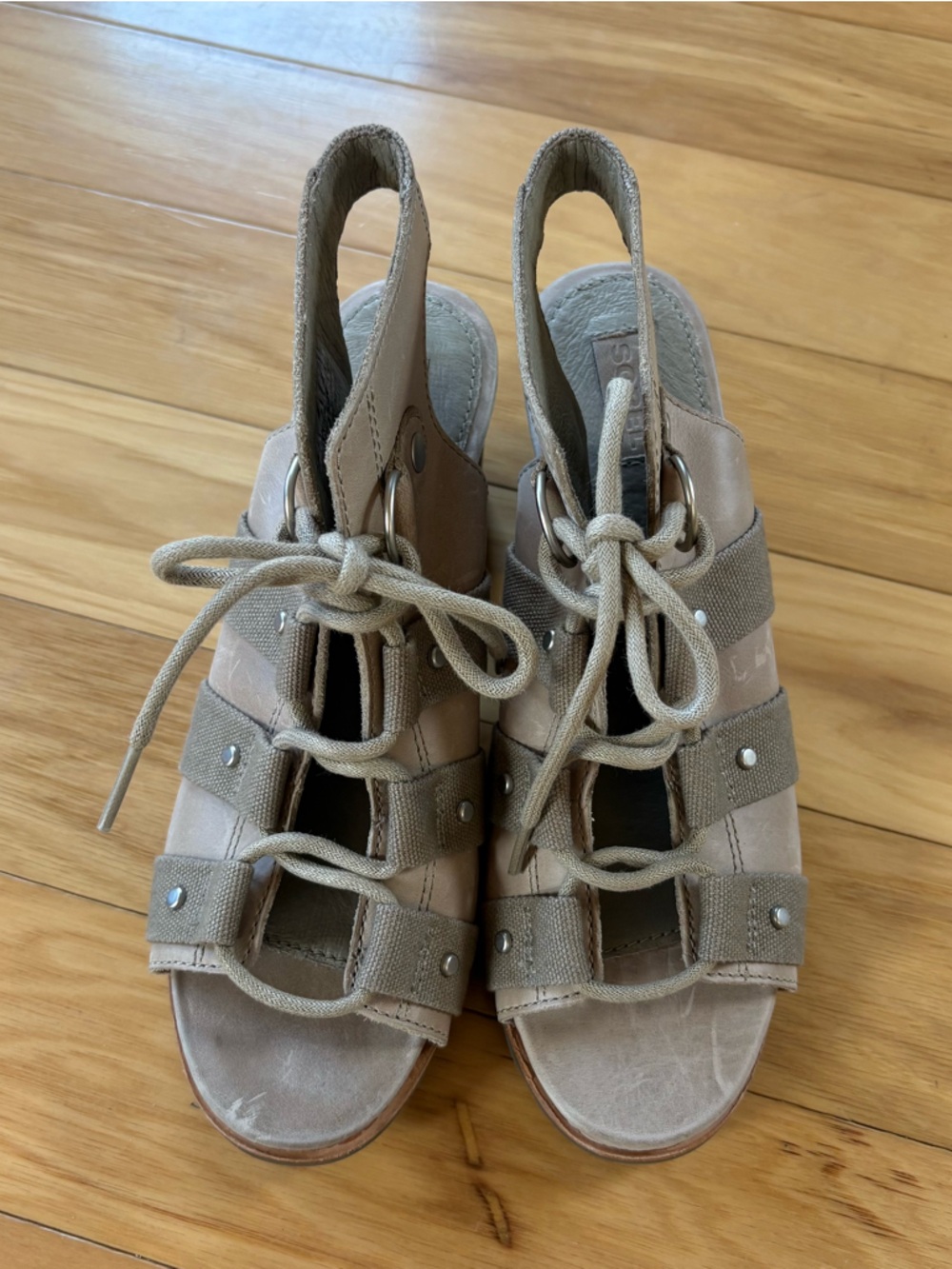 Sorel Addington Lace Up Sandals Womens Sz 7 Tan Leather Open Toe Heels
